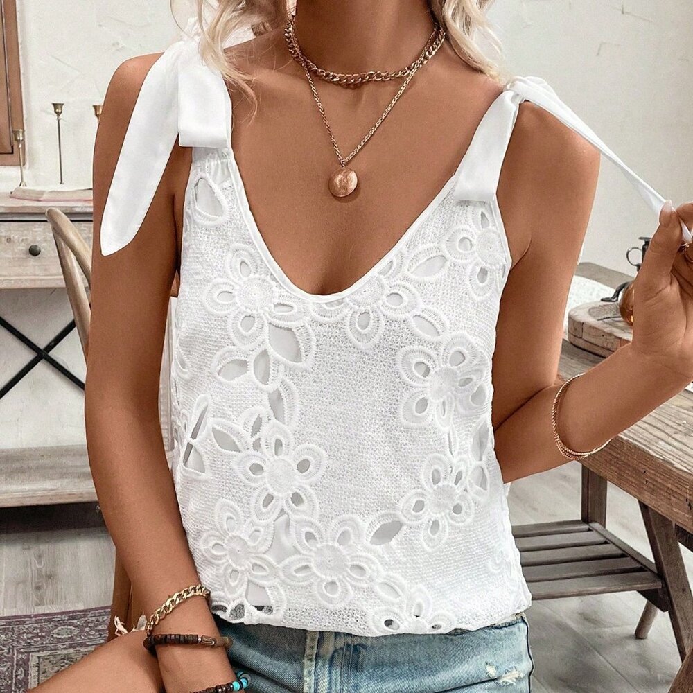 White Casual Women's Tie Shoulder Guipure Lace Blouse - Picture 4 of 8